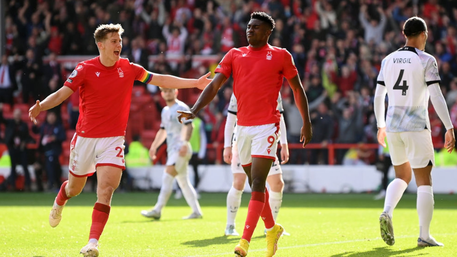 不仅仅是对 不仅仅是对